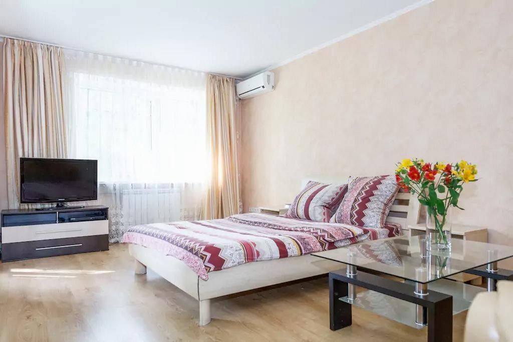Apartment In Zaporozhye. Antica Zaporizhia Exterior photo